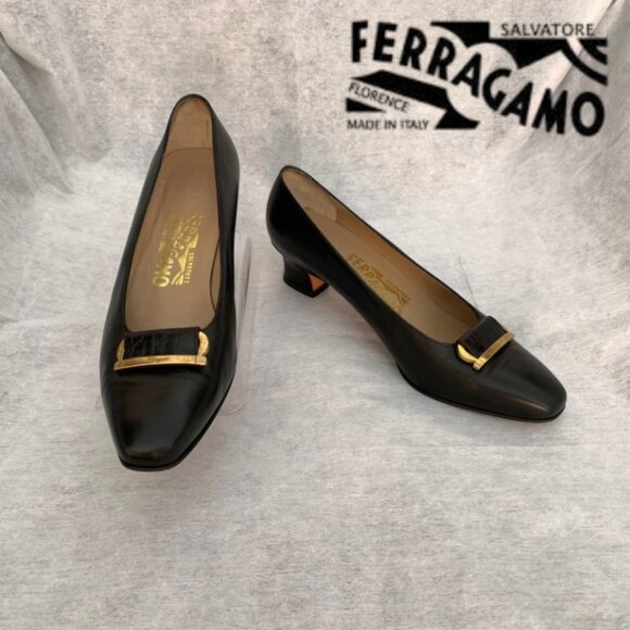 Salvatore Ferragamo Women’s Leather Heel Black Slip On Logo Buckle Shoes - Picture 1 of 11